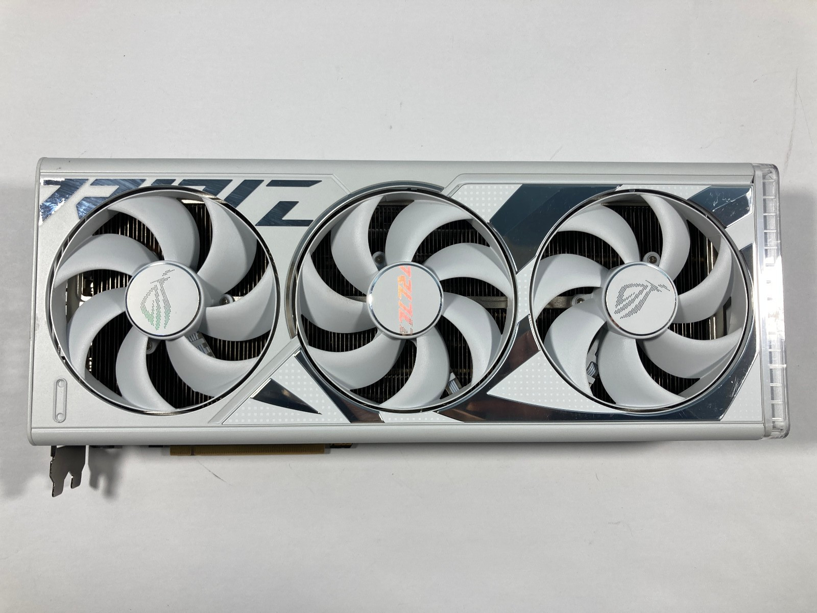 BH 2 GET 1 OFFER ASUS ROG Stri - Rtx 4090 24Gb Graphics Card 评论和价格